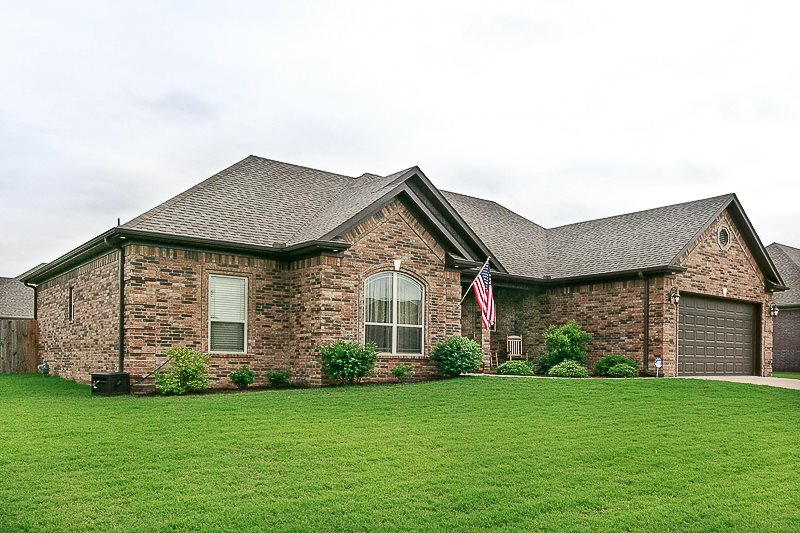 SHADOW CREEK - Residential