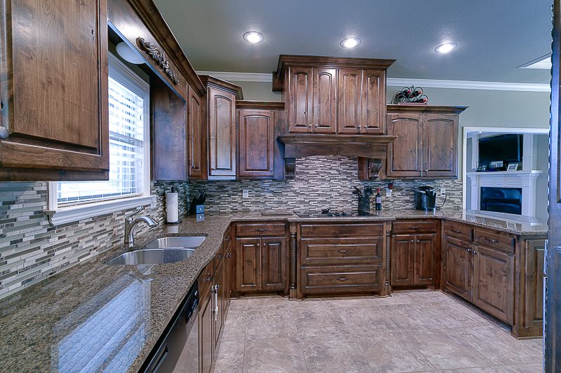 SHADOW CREEK - Residential