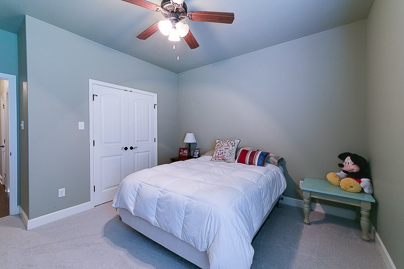 SHADOW CREEK - Residential