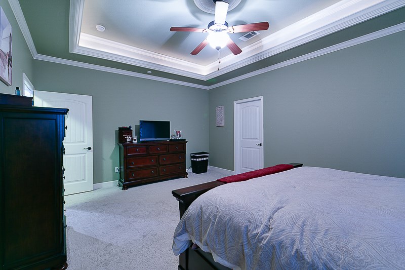 SHADOW CREEK - Residential