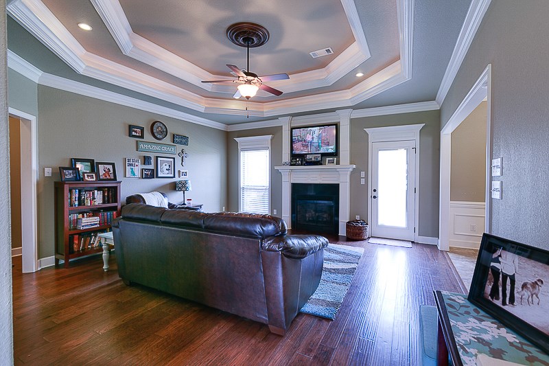 SHADOW CREEK - Residential