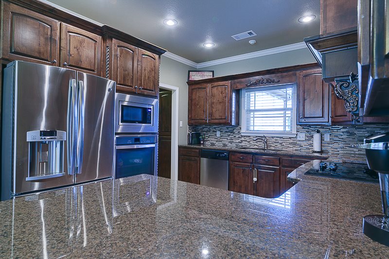 SHADOW CREEK - Residential