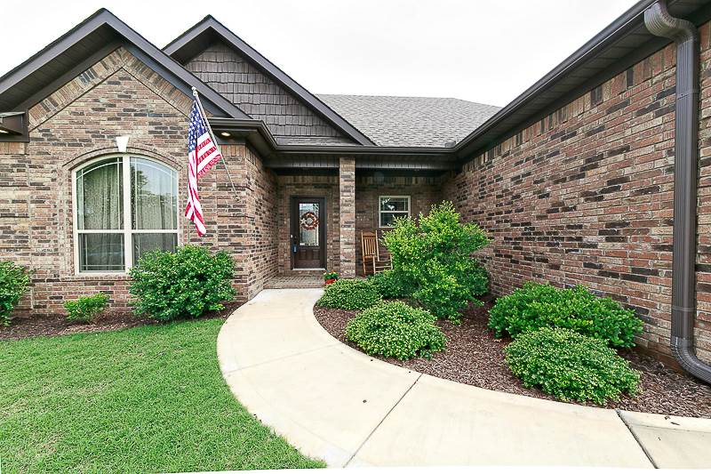 SHADOW CREEK - Residential