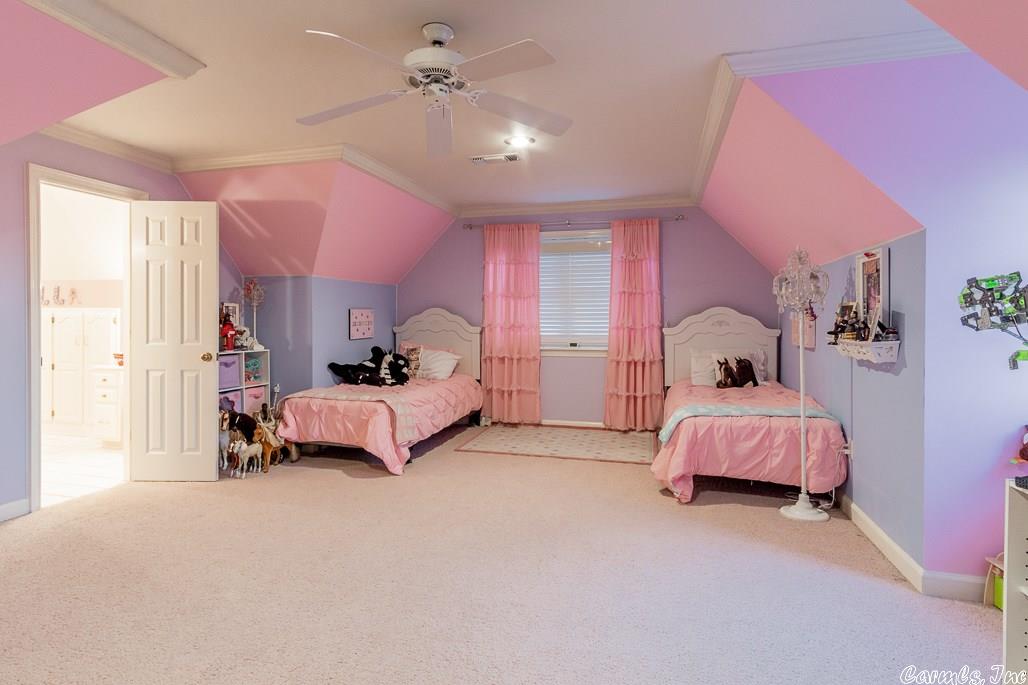 PIPPINPOST - Residential