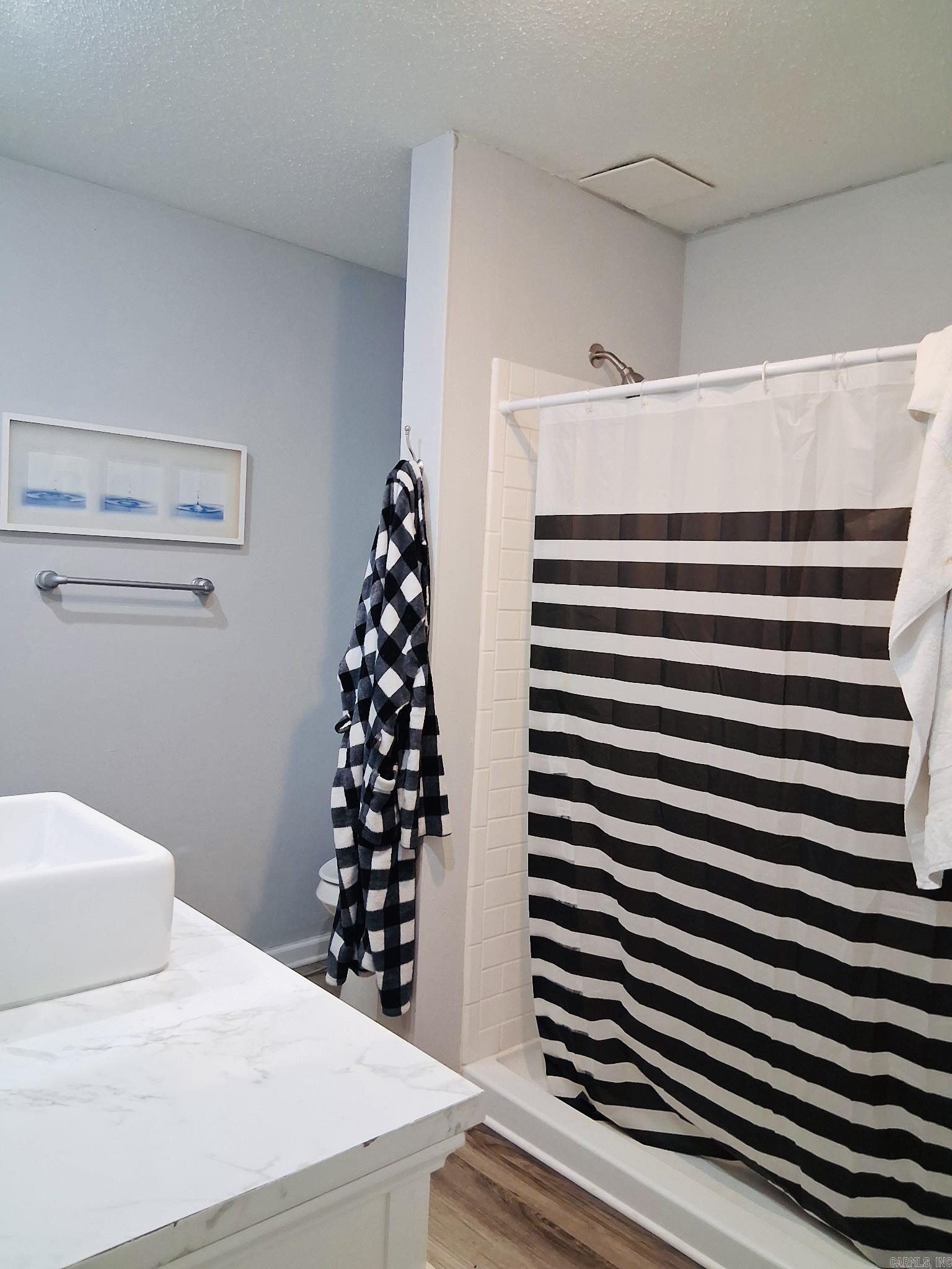 SUMMERHILL PLACE CONDOS - Residential