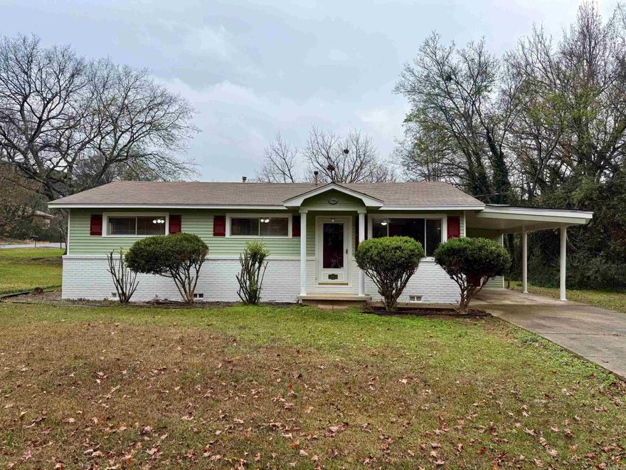 Welcome to 150 Sun St, a newly renovated gem nestled in the heart of Hot Springs, AR. This charming home boasts three spacious bedrooms and a full bathroom, offering ample space for comfortable living. The kitchen comes equipped with a refrigerator, ready to cater to all your culinary needs. The property also features a carport, providing convenient, covered parking. With its prime location and modern amenities, 150 Sun St is the perfect blend of comfort and convenience. Experience the best of Hot Springs living at 150 Sun St.