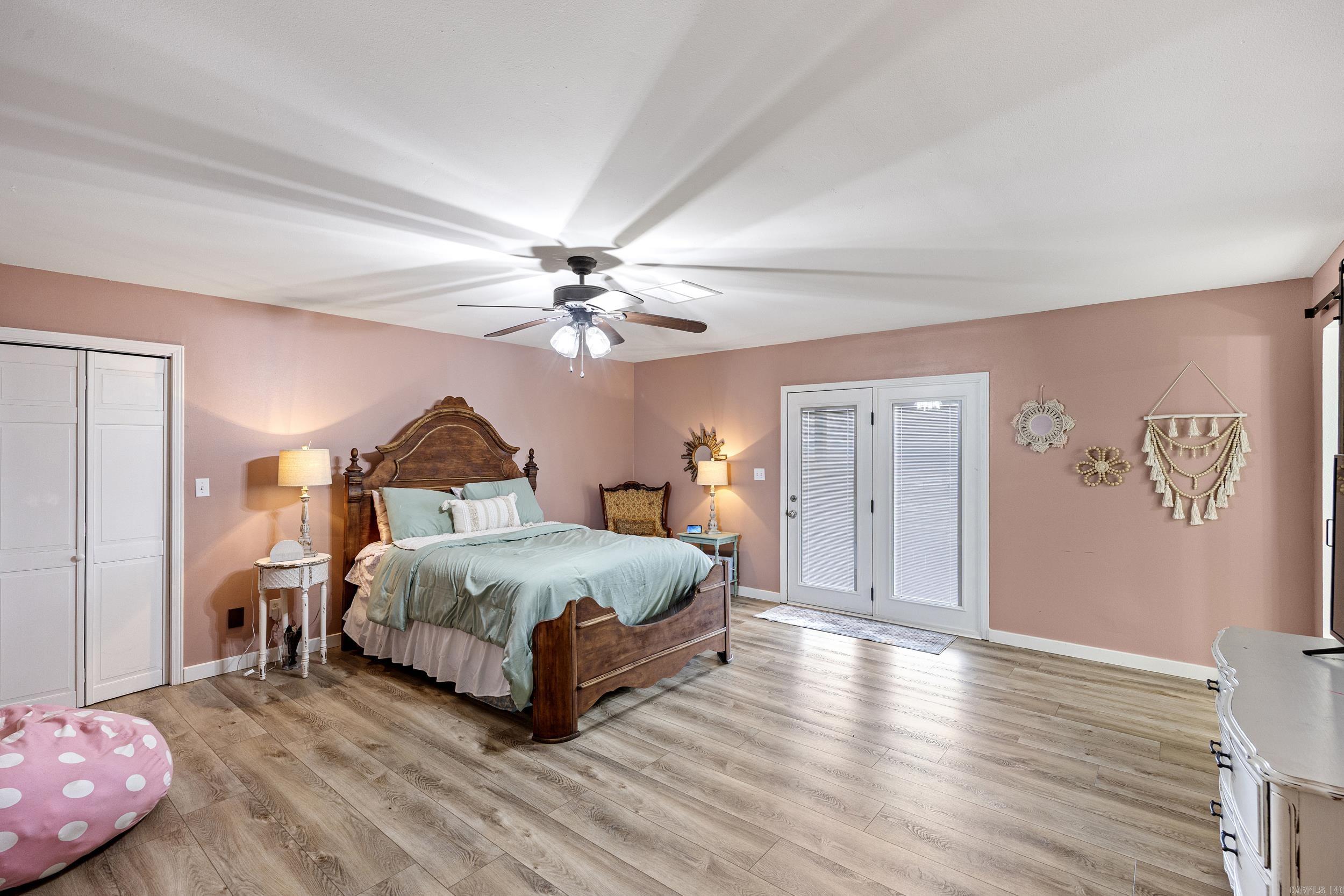 SUMMIT ESTATES - Residential