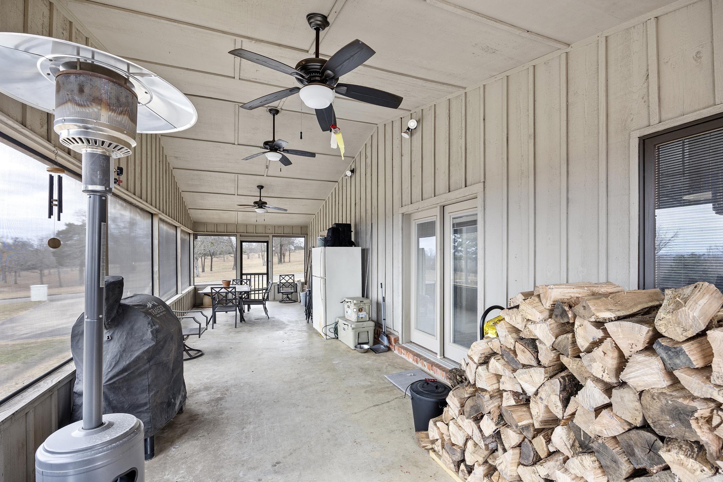 SUMMIT ESTATES - Residential