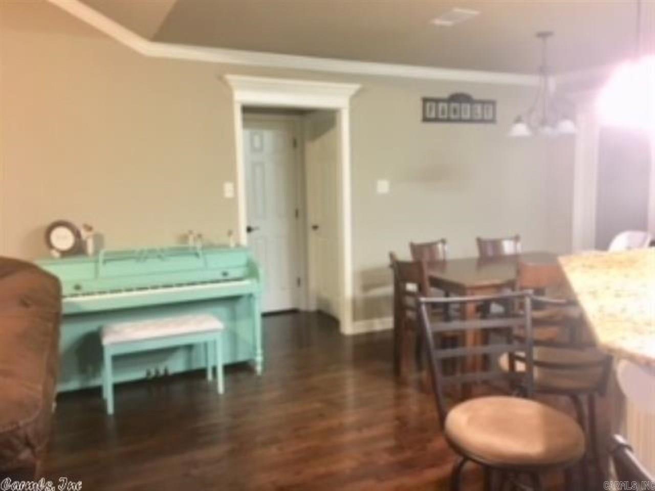 Cross Creek - Residential Lease