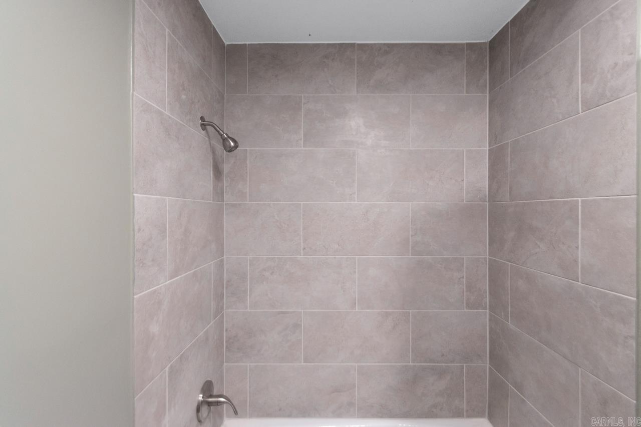 NORTHBROOK - Residential