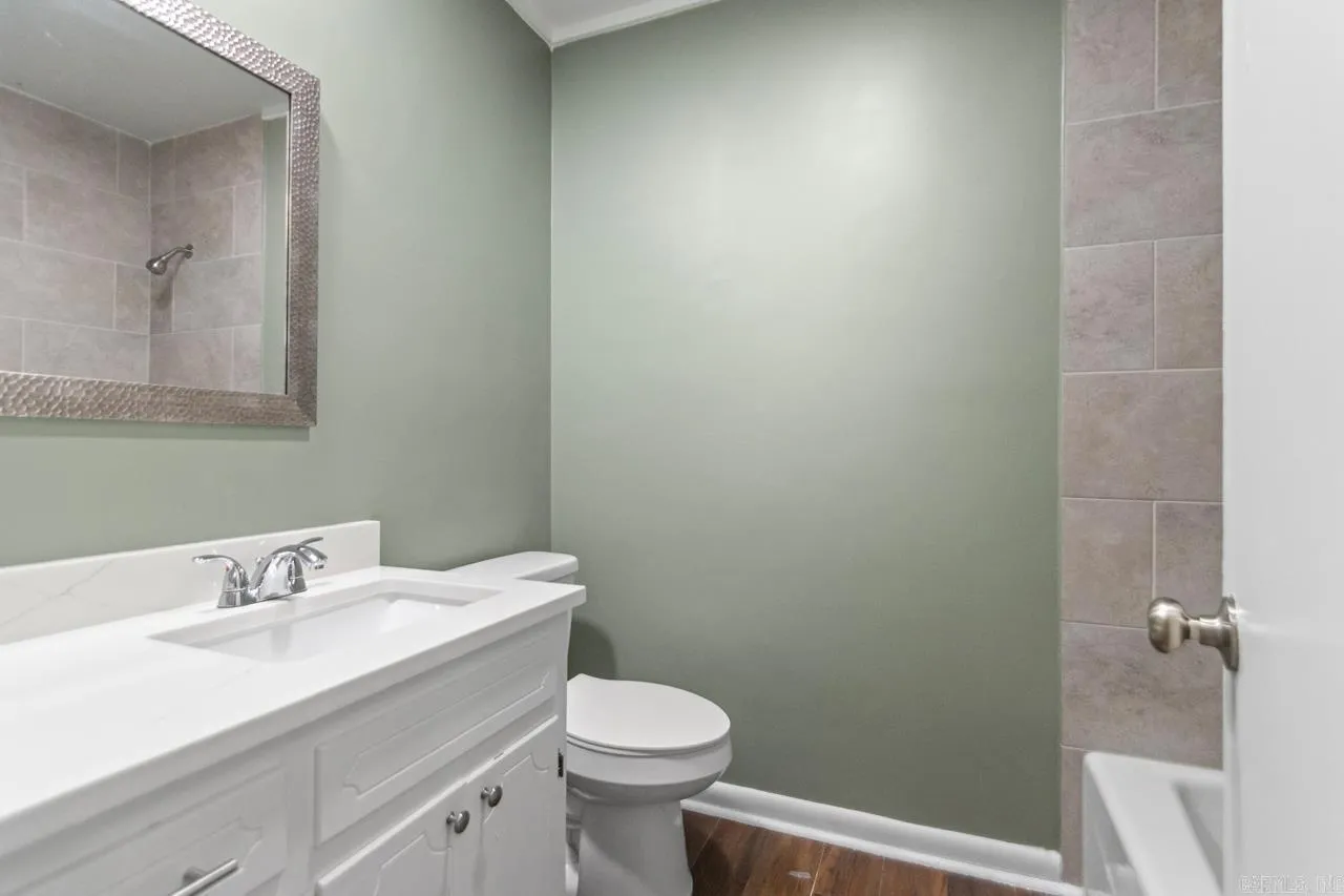 Conway, Arkansas 72032, United States, 3 Bedrooms Bedrooms, ,2 BathroomsBathrooms,Residential,Active,236344