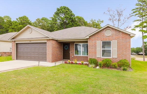 1320 MEADOWS DR, BENTON, AR 72019 - Image 79644f64a30590147e8a24fe02740d57/2862834945