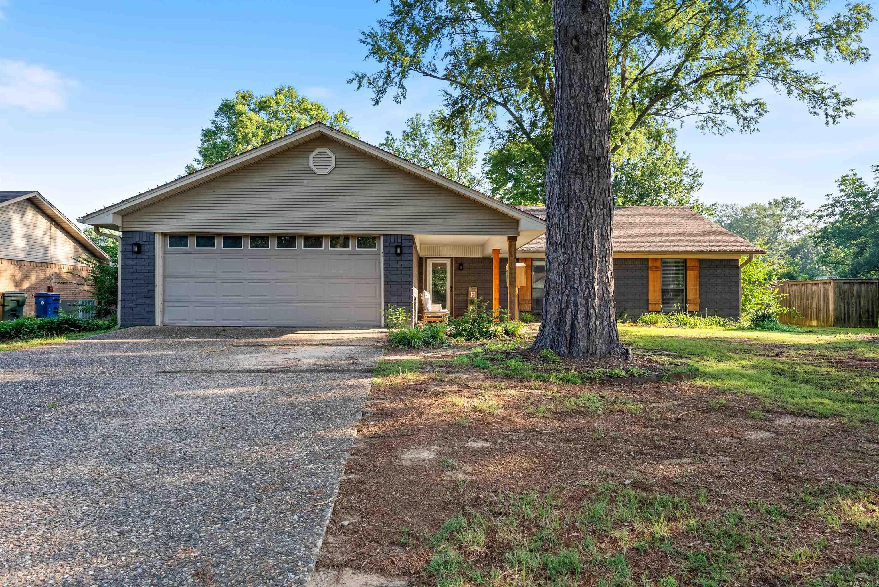 TUCKER CREEK - Residential