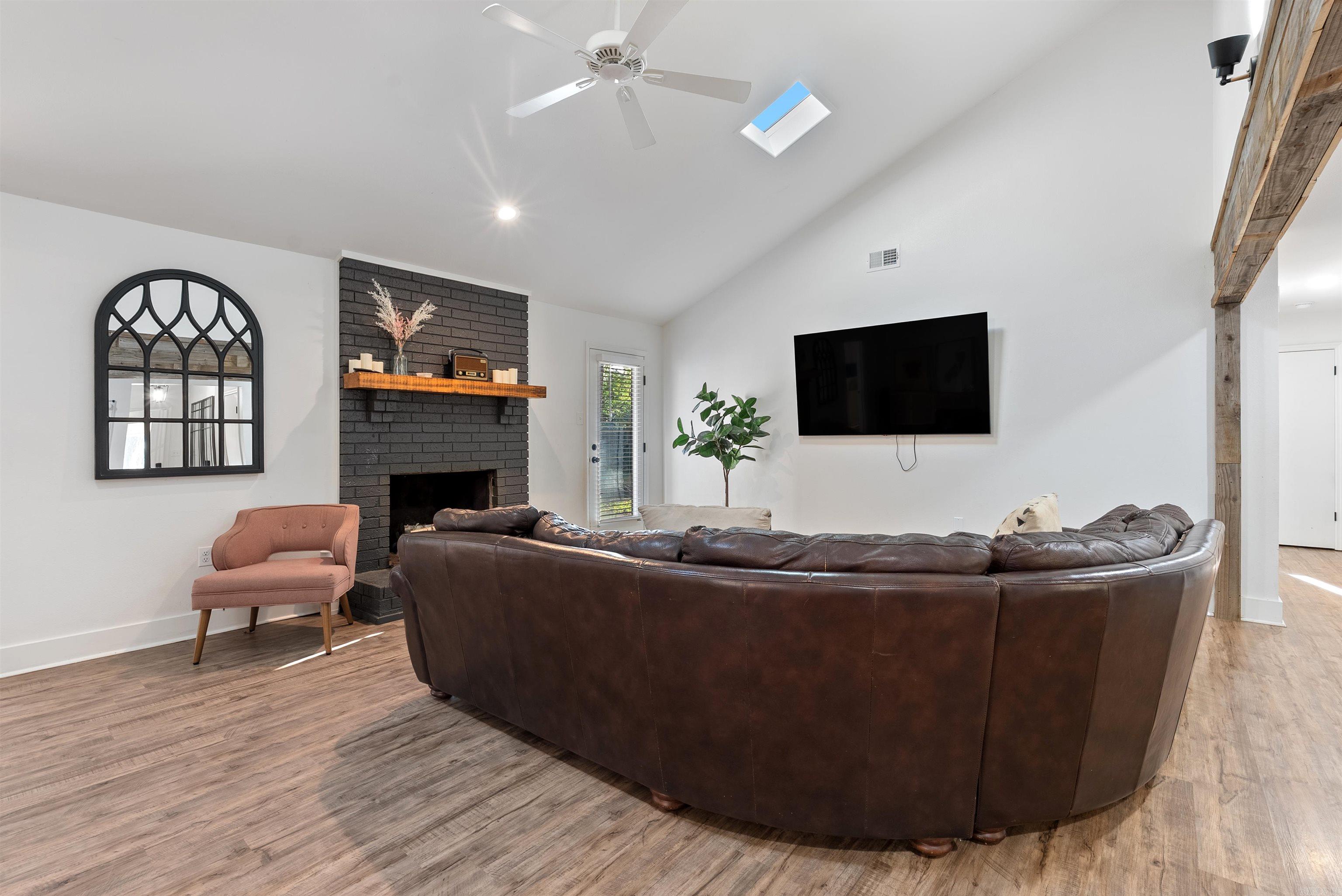 TUCKER CREEK - Residential