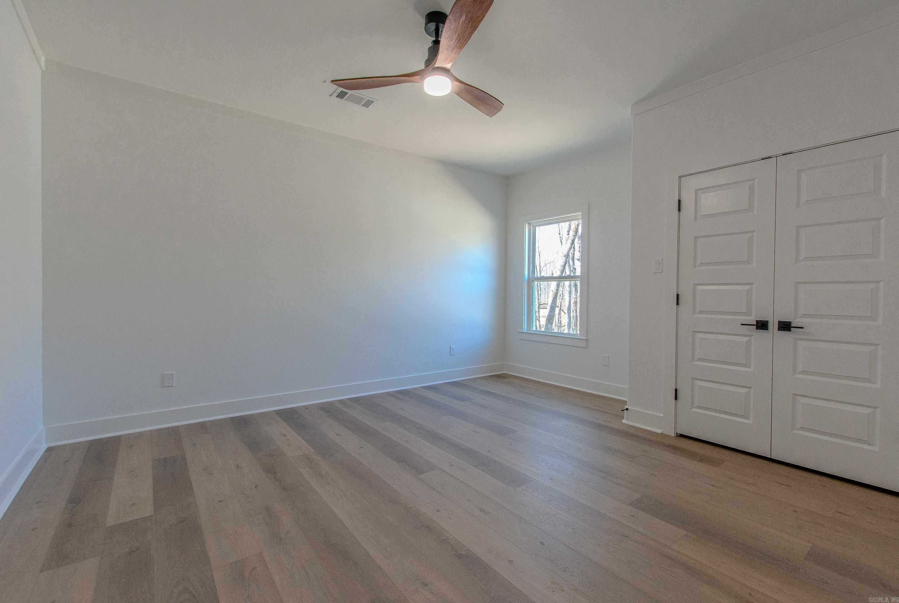 MILLERS GLENN - Residential