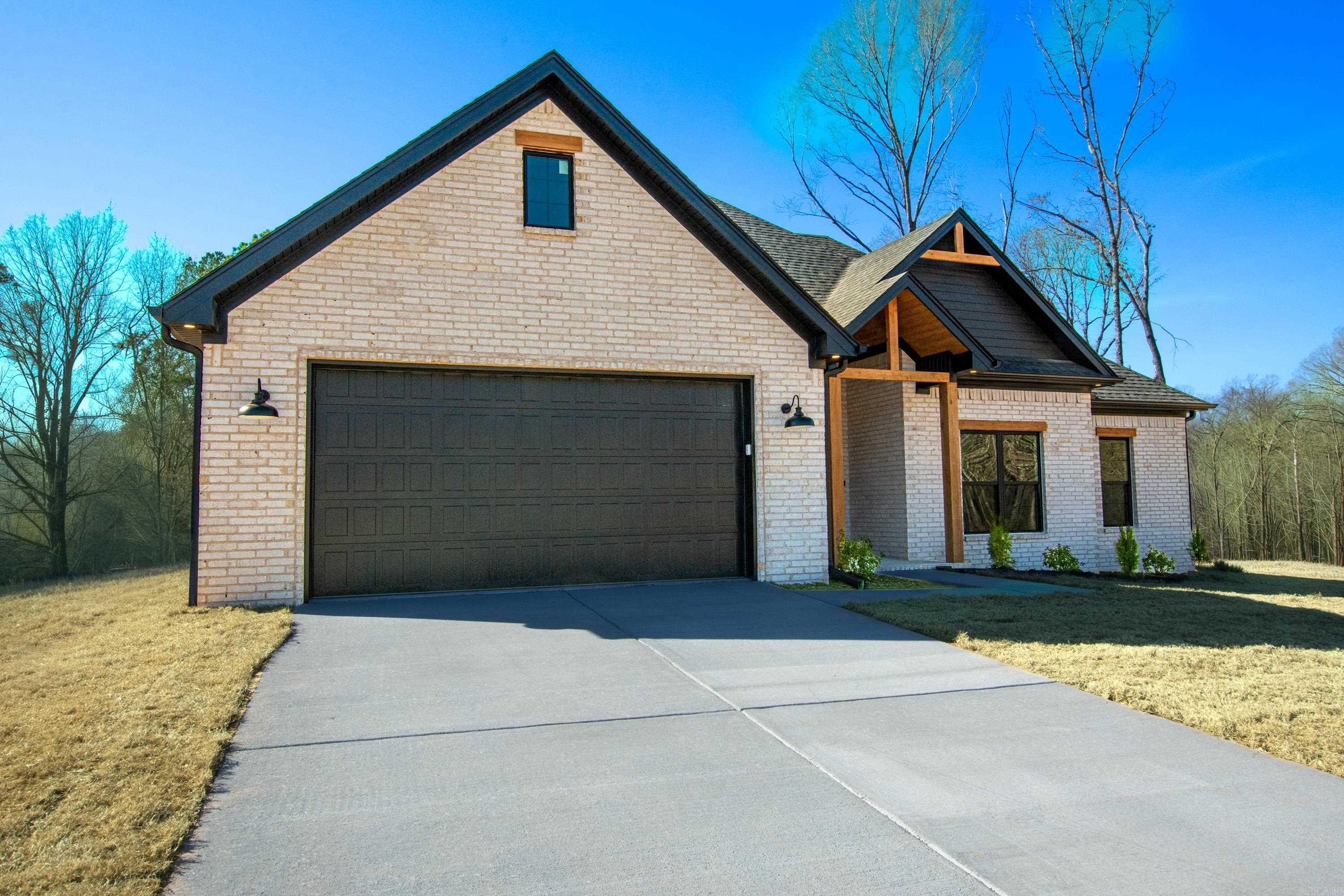 MILLERS GLENN - Residential