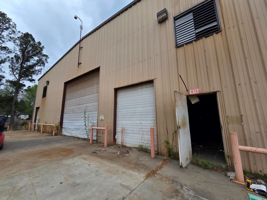 This is a foreclosure.  Seller does not pay any closing cost.  There is not any electricity at the building.  There are 7 lots aproximate 5 acres.