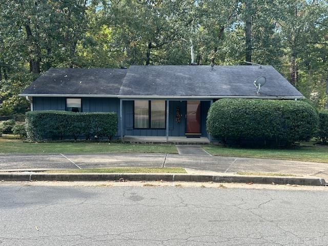 This well-maintained charmer is not going to last long on the market. This 4-bedroom, 2-bath home offers lots of comfortable living space. Features include home generator for peace of mind and a thoughtful layout thatās both functional and inviting. Conveniently located in a quiet Benton neighborhood and within walking distance of an elementary school, this home is move-in ready and waiting for its next owner to enjoy!