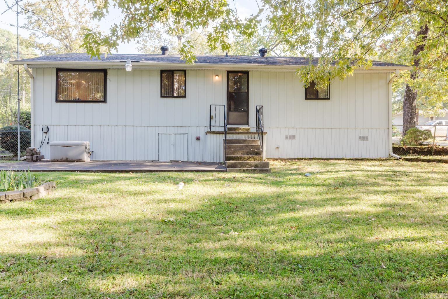 WATSON MANOR - Residential