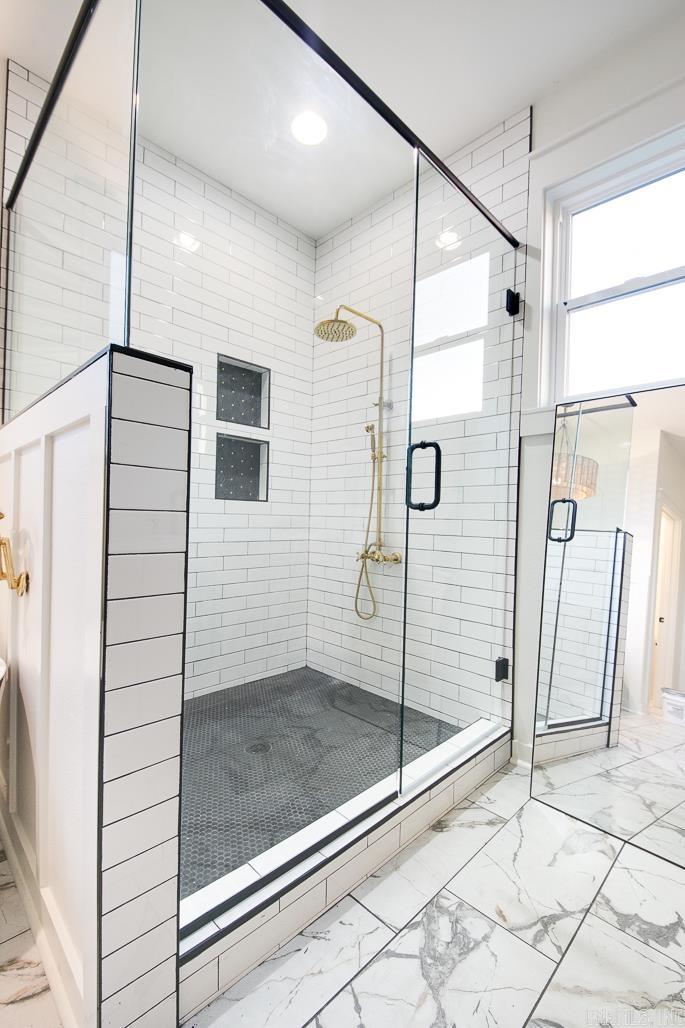 GREYSTONE - Residential