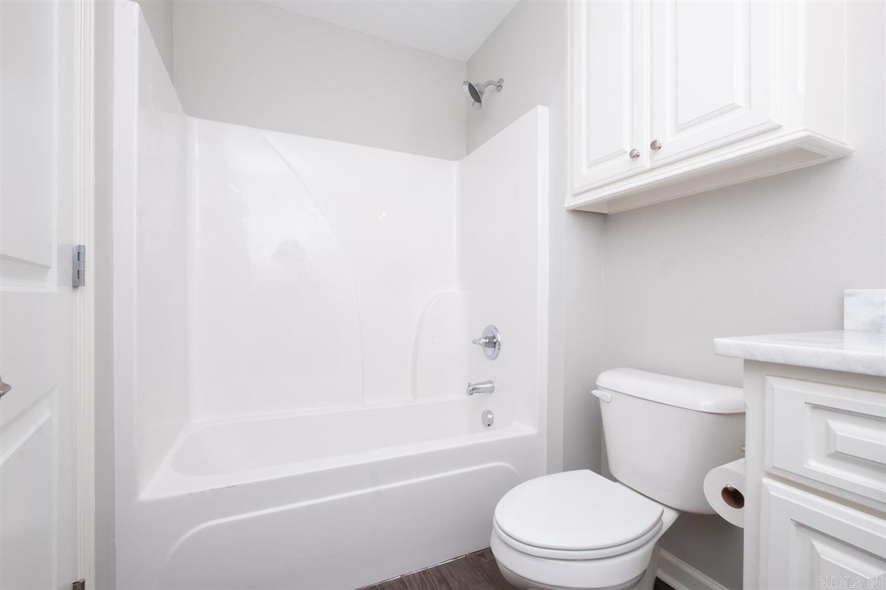 Cherry & Cox - Residential Lease