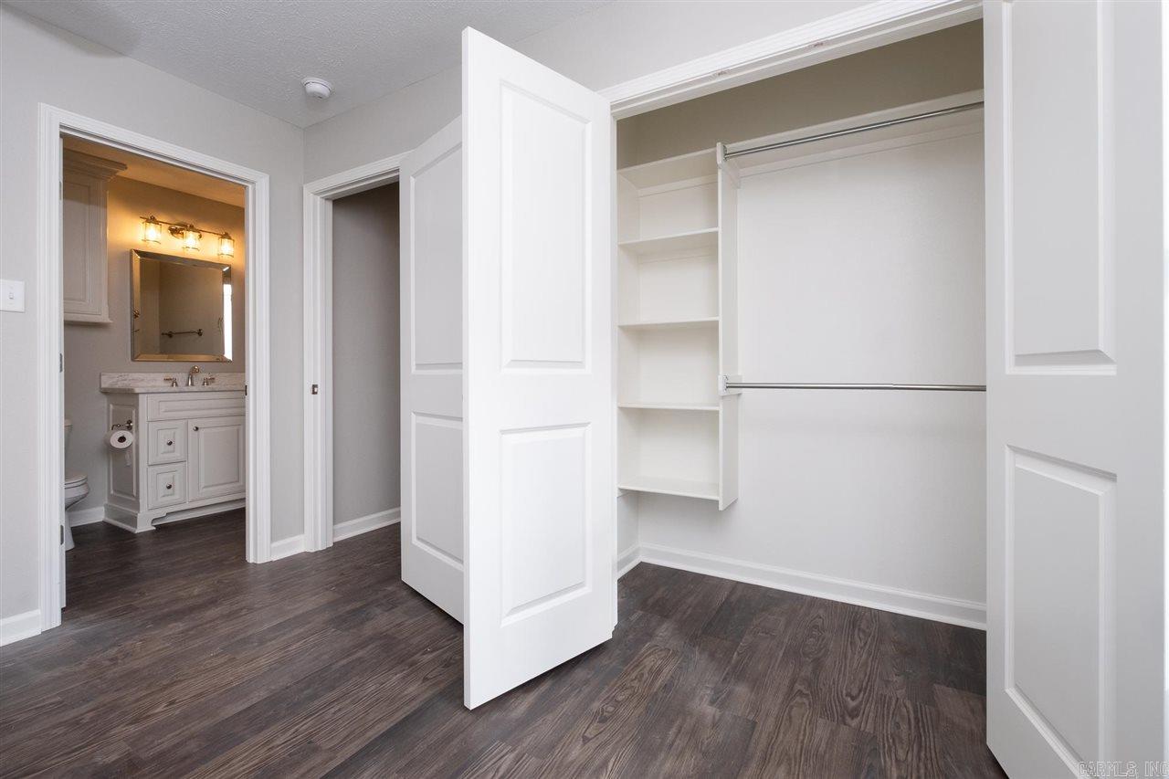 Cherry & Cox - Residential Lease