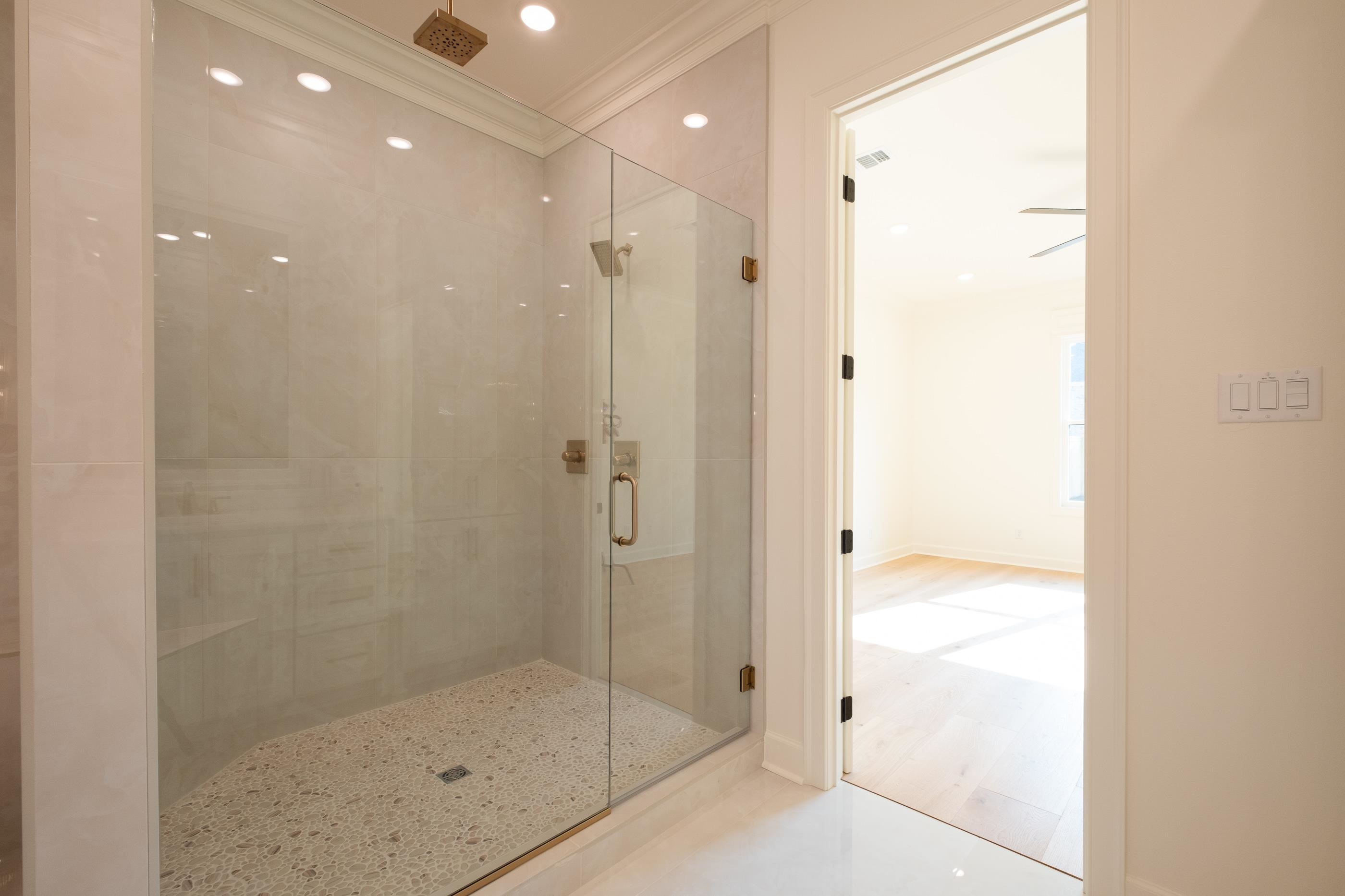 CHENAL VALLEY ABINGTON COURT - Residential