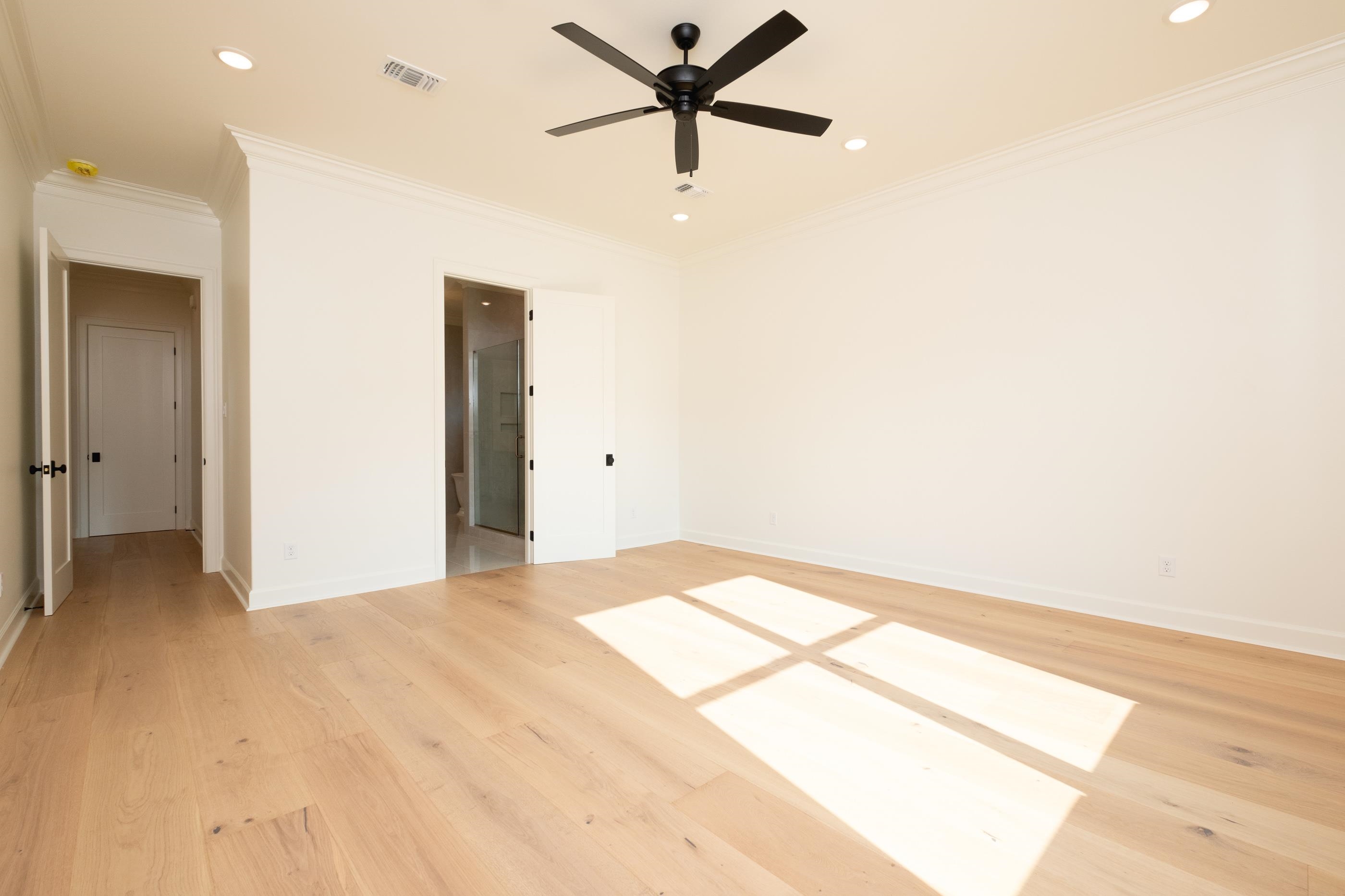 CHENAL VALLEY ABINGTON COURT - Residential