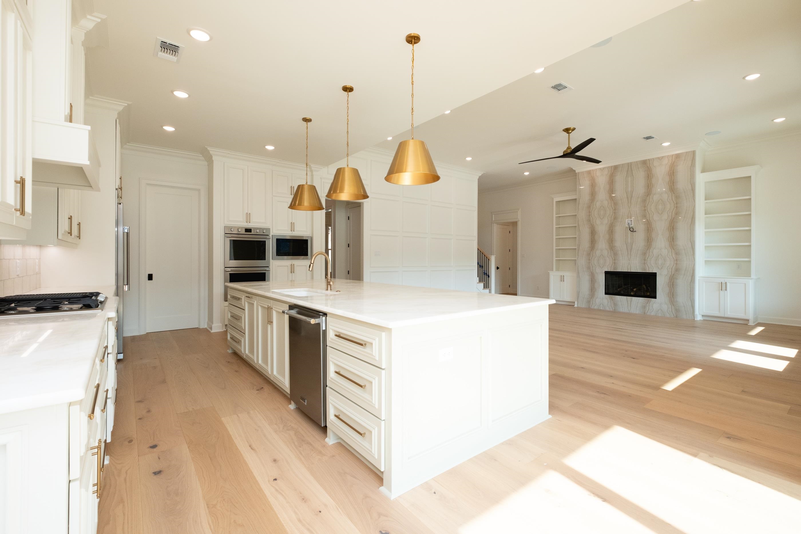 CHENAL VALLEY ABINGTON COURT - Residential