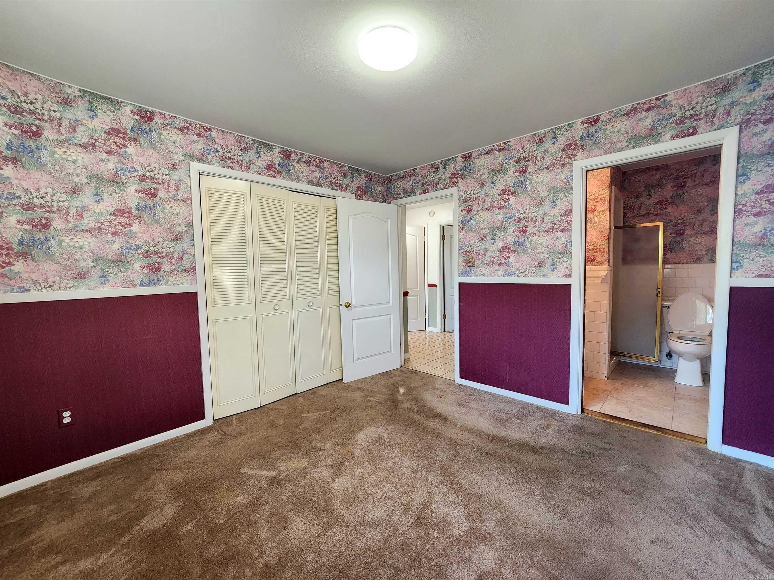 MOUNTAIN OAKS - Residential