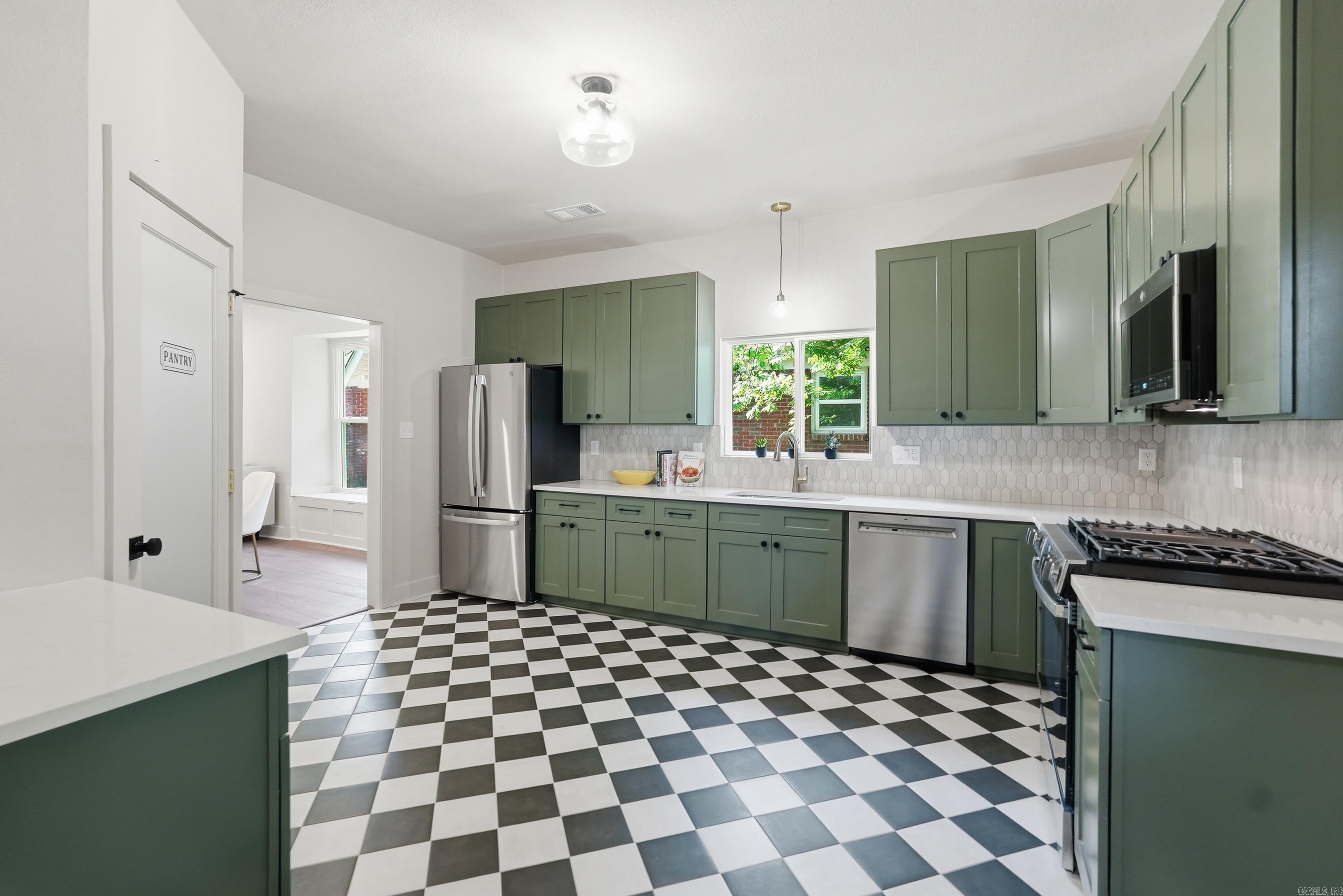 TAYLOR C H - Residential