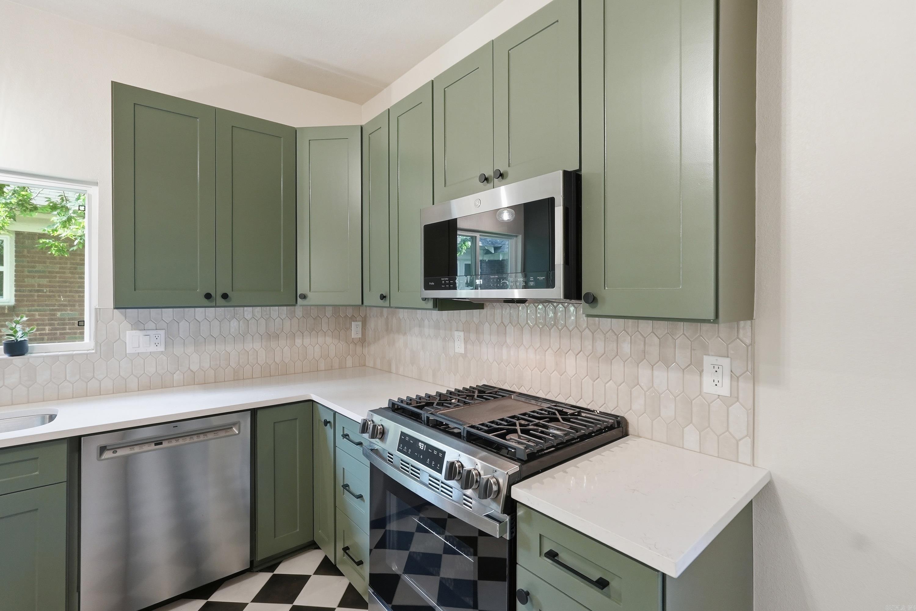 TAYLOR C H - Residential