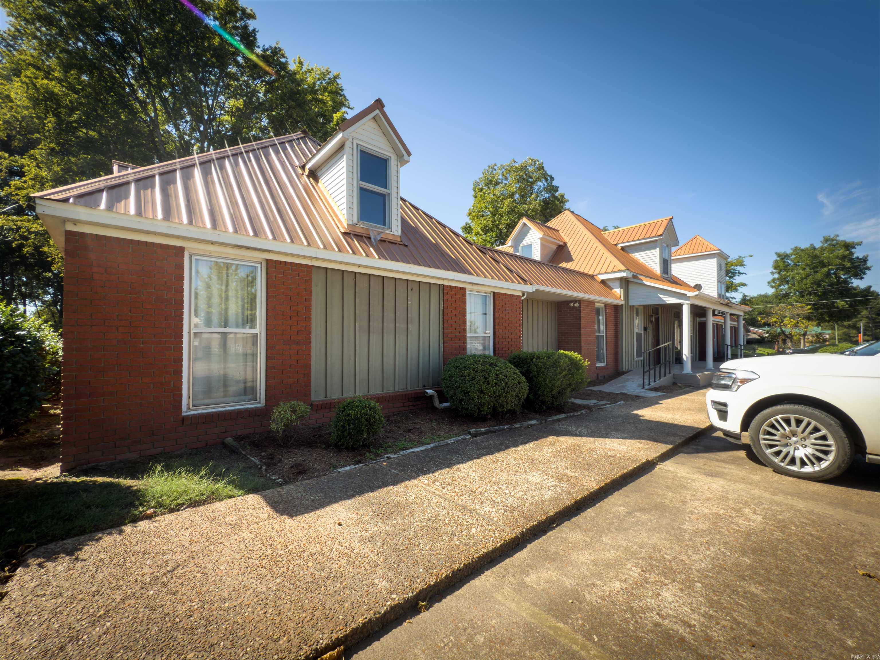 Anna Block - Residential Lease