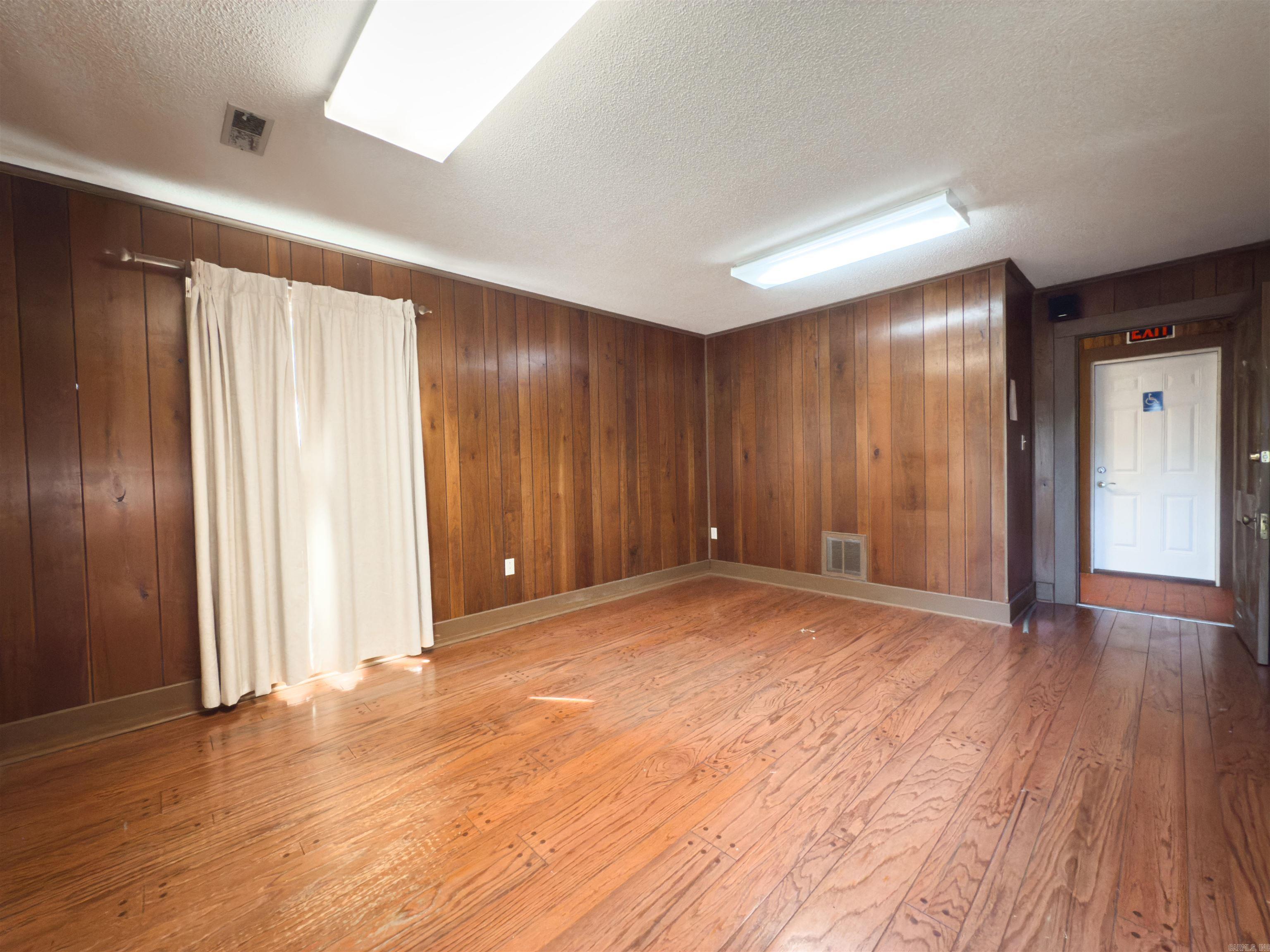 Anna Block - Residential Lease