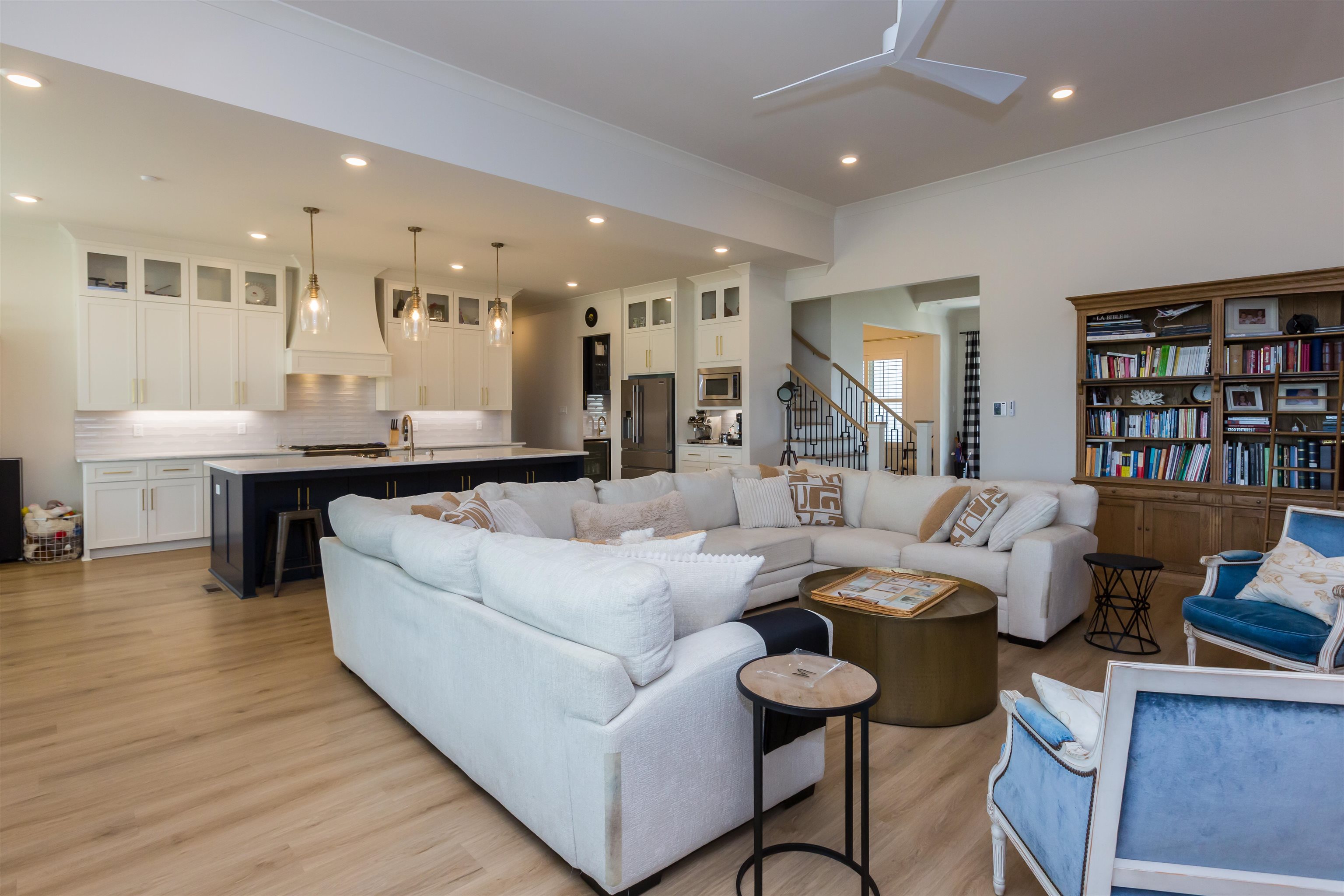 CHENAL VALLEY "FALSTONE COURT" - Residential