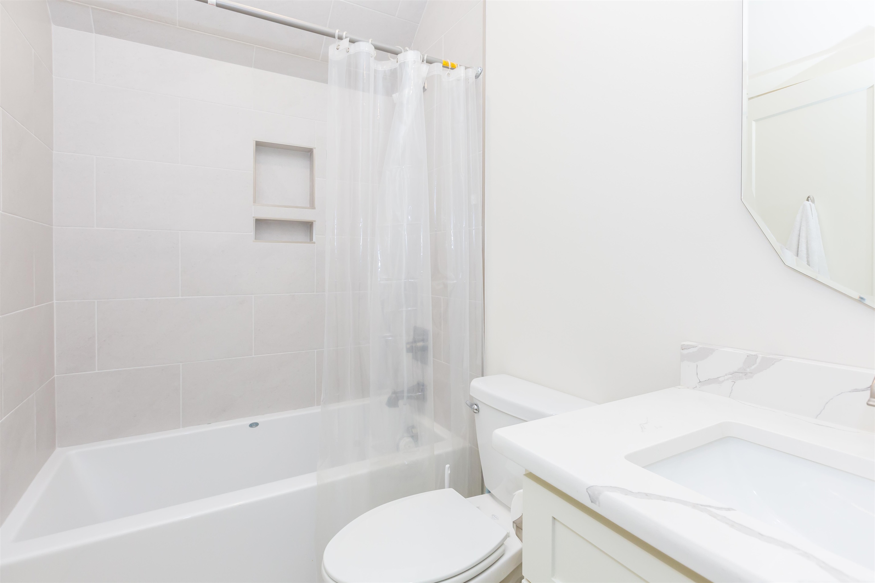 CHENAL VALLEY "FALSTONE COURT" - Residential