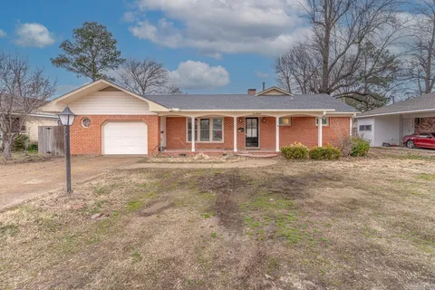 MLS: 25009235