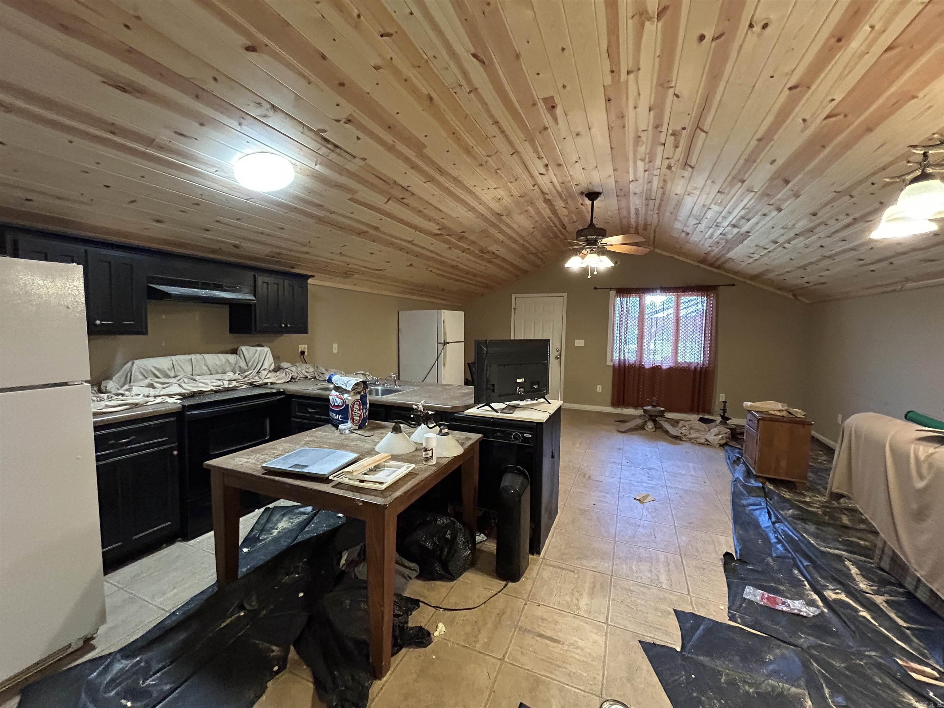 LOBO LANDING RESORT - Residential