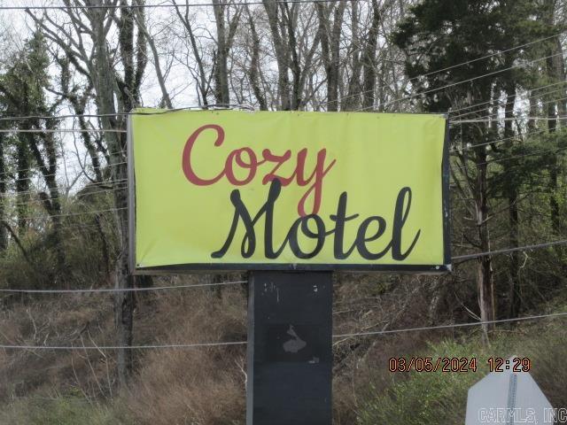 Clinton Original - Commercial Sale