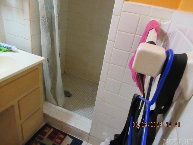 Clinton Original - Commercial Sale