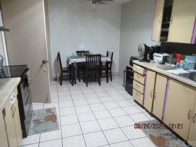 Clinton Original - Commercial Sale