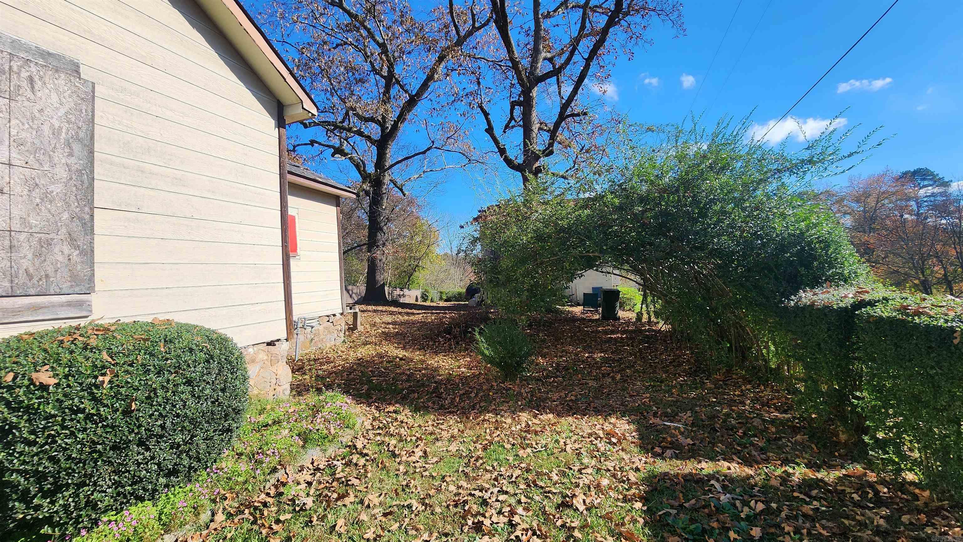 BARROW JOHN - Residential