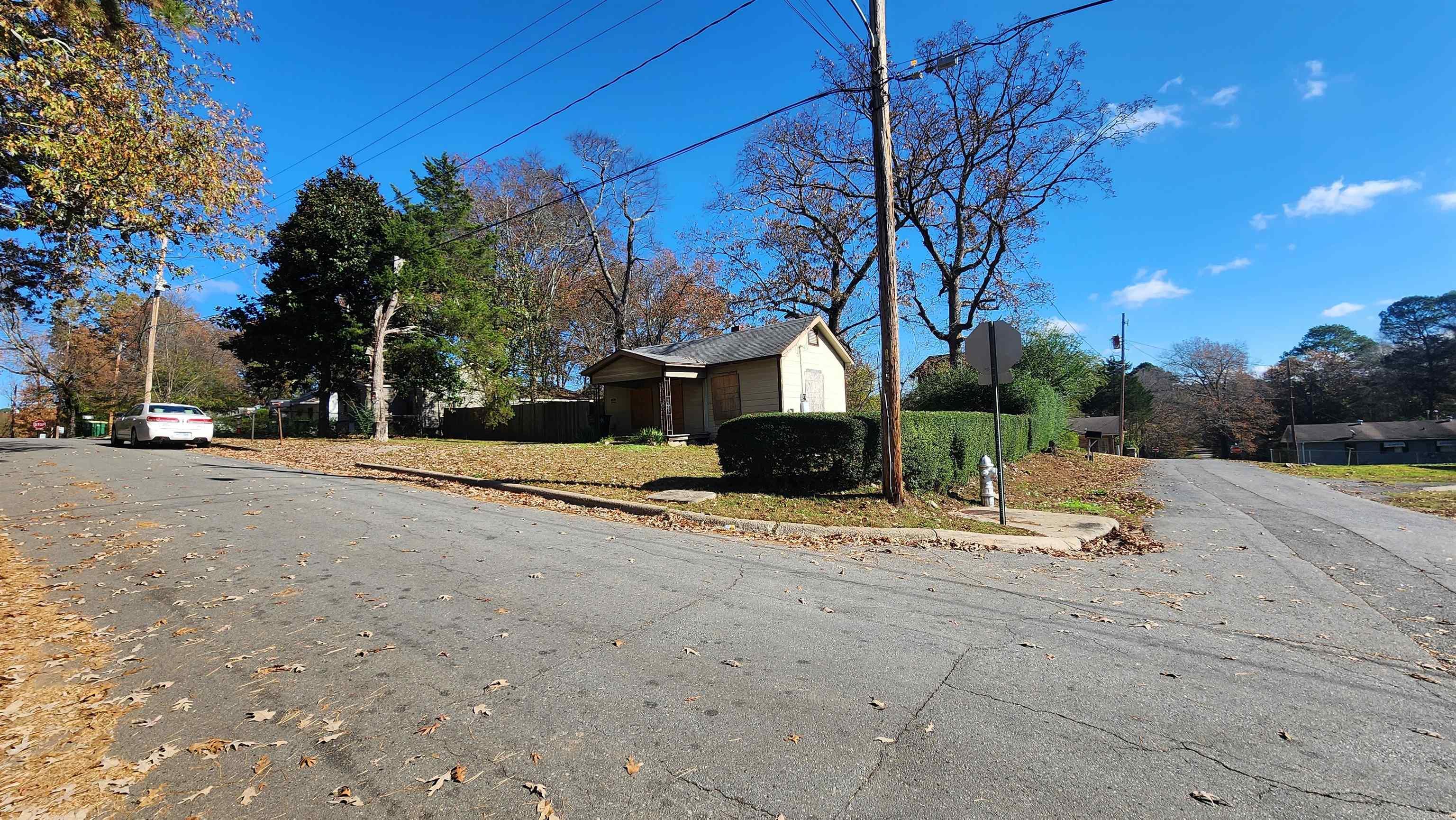 BARROW JOHN - Residential