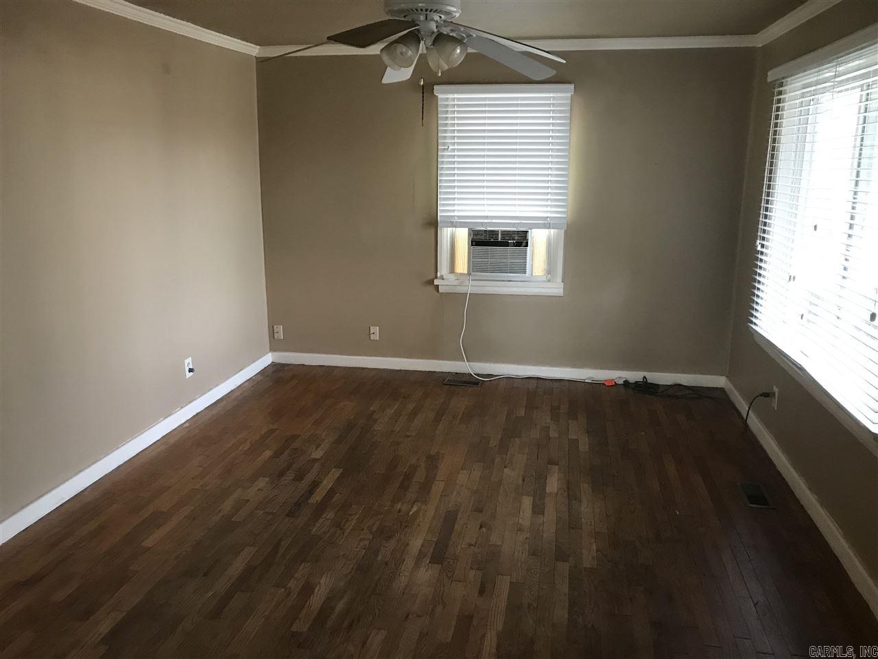 Pucketts CE - Residential Lease