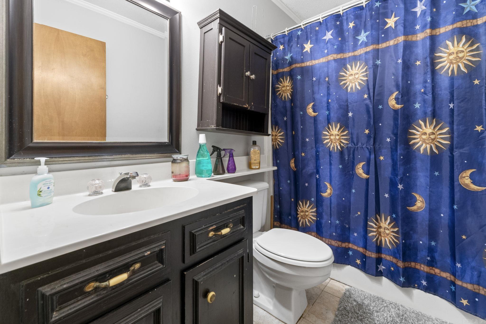 CRYSTAL VALLEY MANOR - Residential