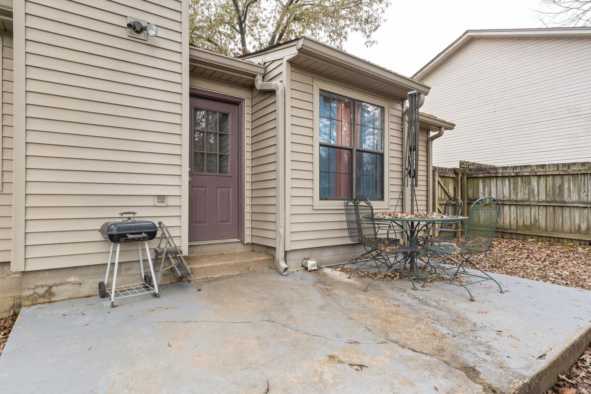 CRYSTAL VALLEY MANOR - Residential