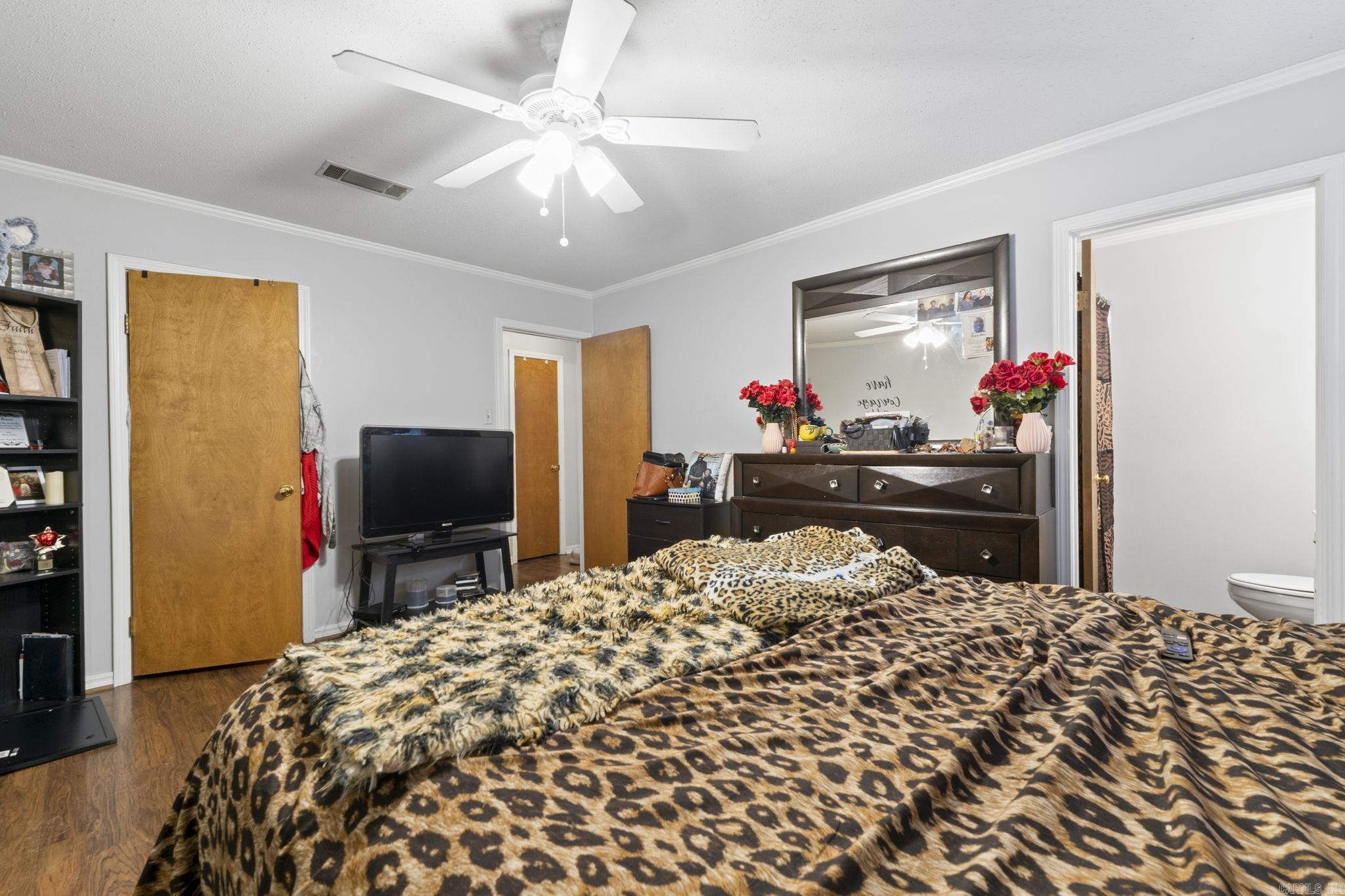 CRYSTAL VALLEY MANOR - Residential