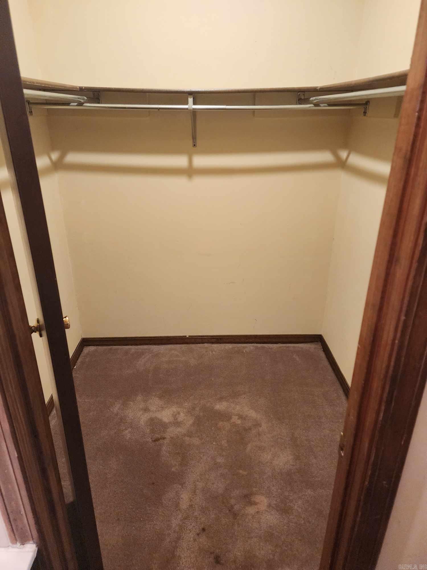 STONEWALL - Residential