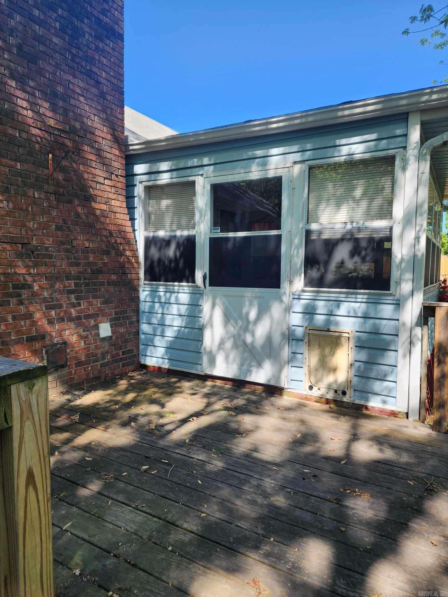 STONEWALL - Residential