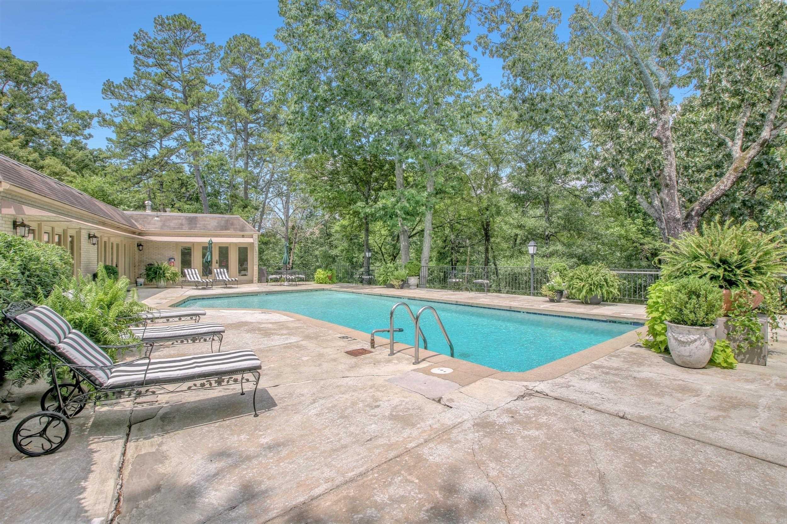 Townhouses in Park HPR - Residential